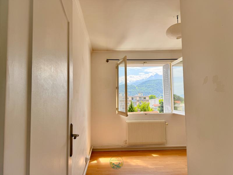 Appartement - 76 m² - 3 pièces