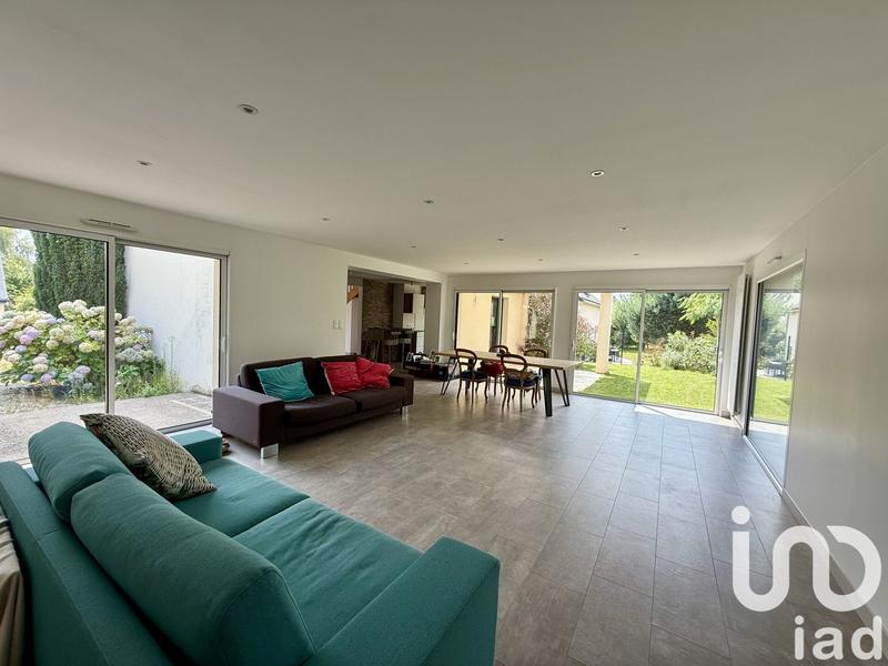 Maison - 135 m² - 5 pièces