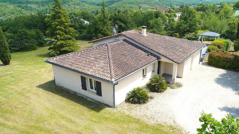 Maison - 115 m² - 7 pièces