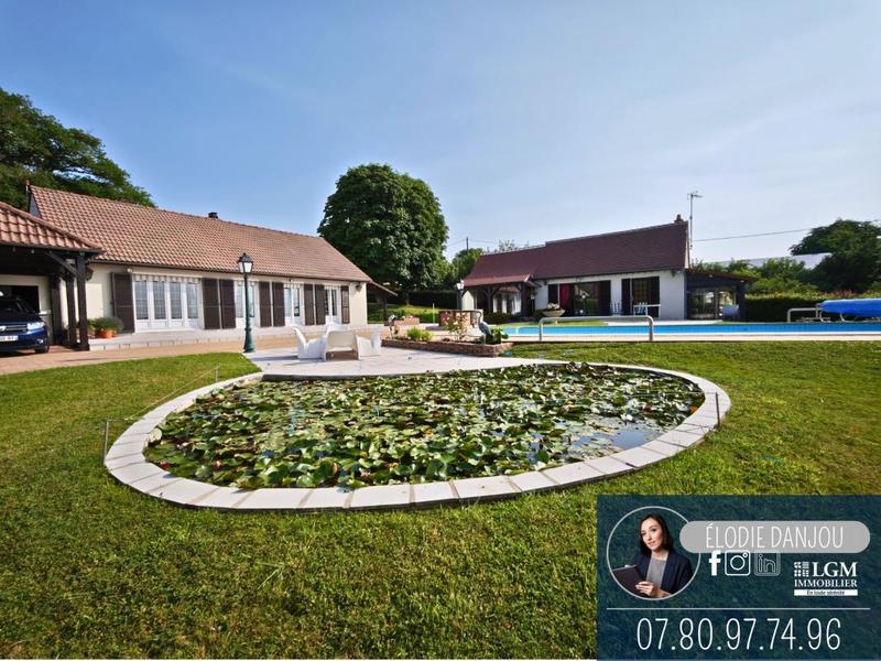 Maison - 160 m² - 5 pièces