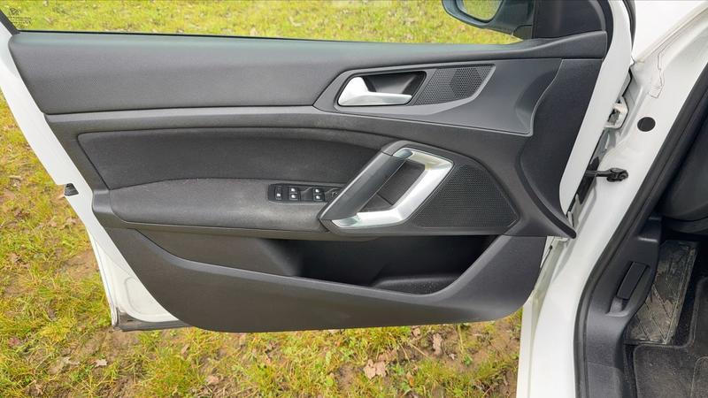 Peugeot 308 1.2 PureTech 110 Active Business