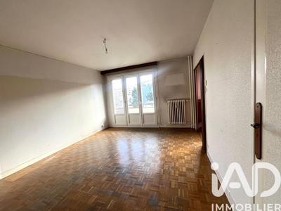 Appartement - 87 m² - 4 pièces