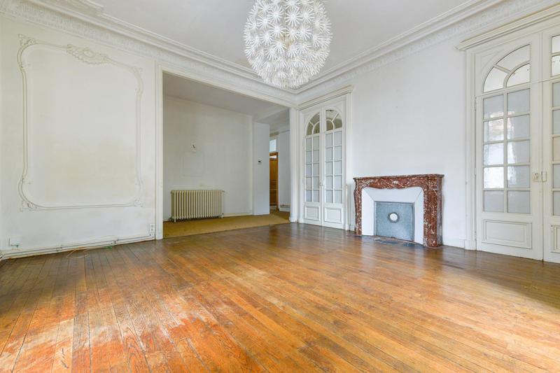 Appartement - 104 m² - 4 pièces