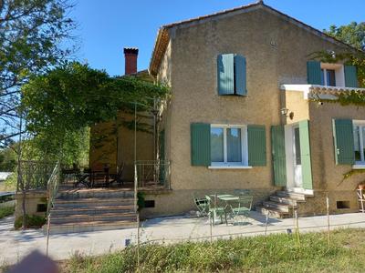 Villa - 206 m² - 8 pièces