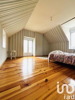 Maison - 90 m² - 3 pièces