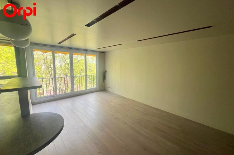 Appartement - 82 m² - 4 pièces