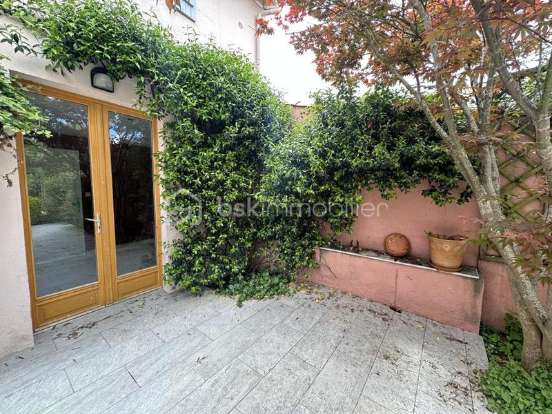 Maison de maîtres - 230 m² - 9 pièces