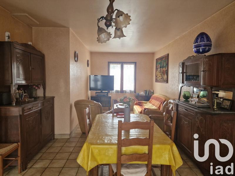 Maison - 90 m² - 5 pièces