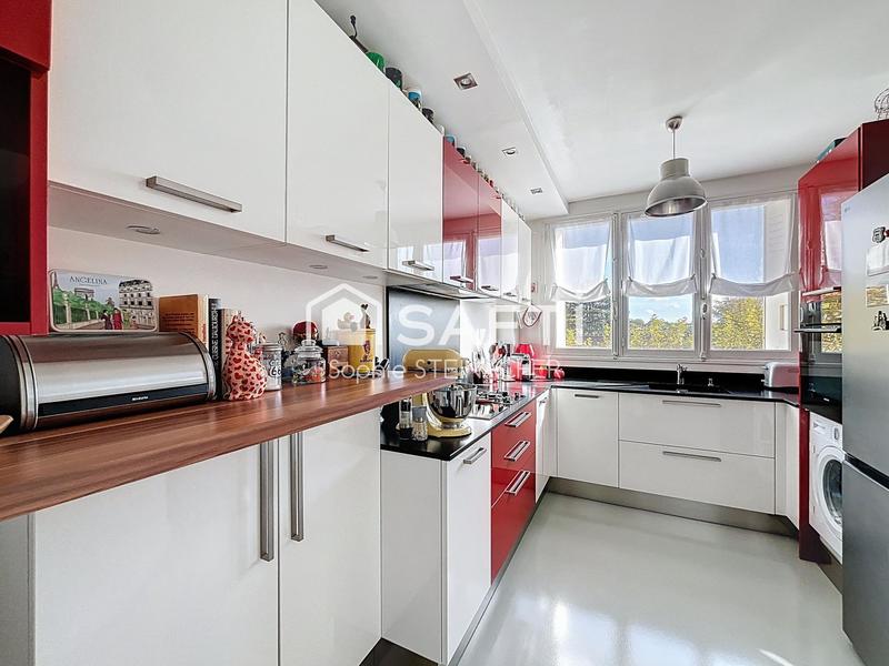 Appartement - 80 m² - 3 pièces