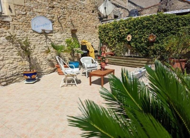 Maison - 212 m² - 7 pièces