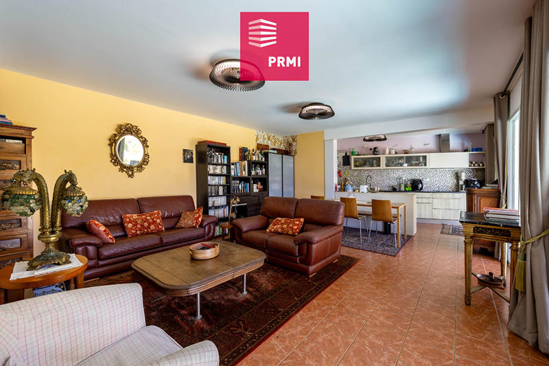 Maison - 107 m² - 5 pièces