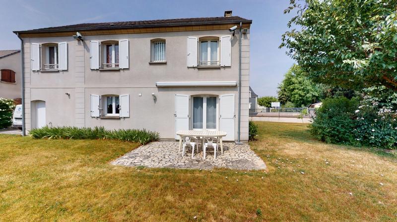 Maison - 132 m² - 7 pièces