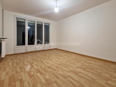 Appartement - 73 m² - 3 pièces