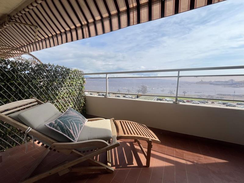 Appartement - 90 m² - 4 pièces