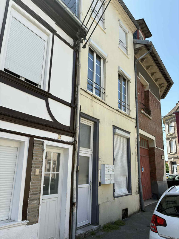 Maison - 95 m² - 4 pièces