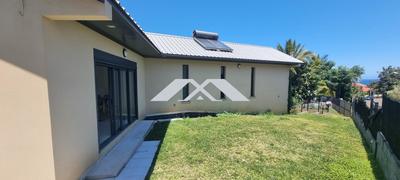 Villa - 100 m² - 4 pièces