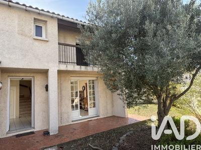 Maison - 90 m² - 6 pièces