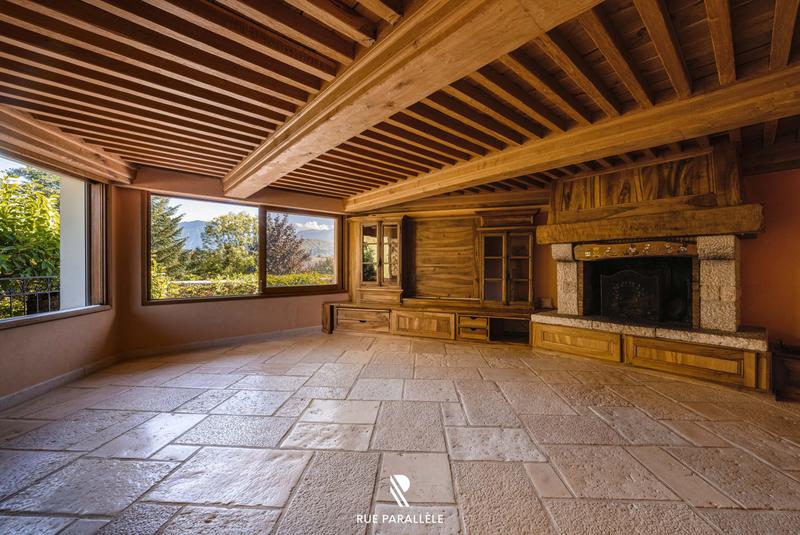 Villa - 470 m² - 7 pièces