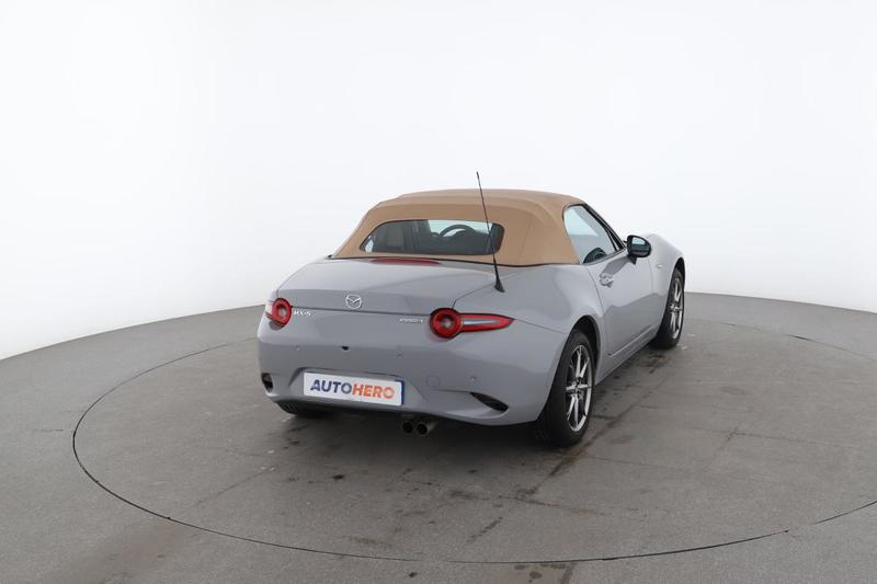 Mazda Mx-5 St 1.5 Skyactiv-G Kazari 132 ch
