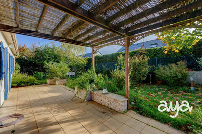 Maison - 177 m² - 6 pièces