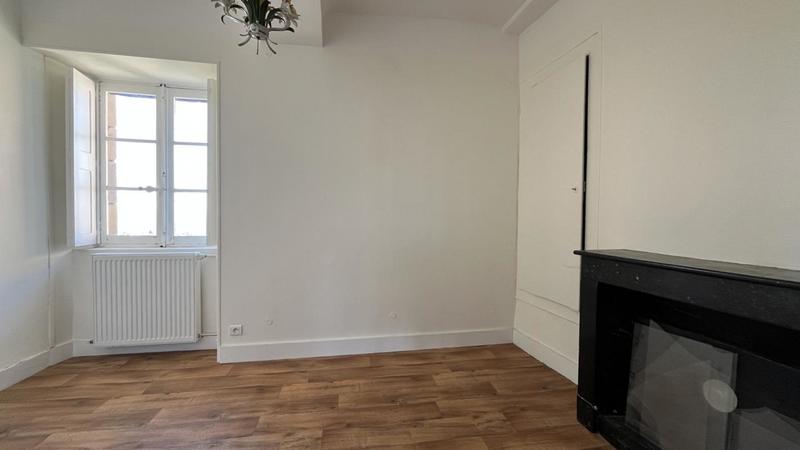 Maison - 350 m² - 13 pièces