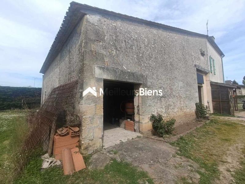 Maison en pierre - 111 m² - 4 pièces