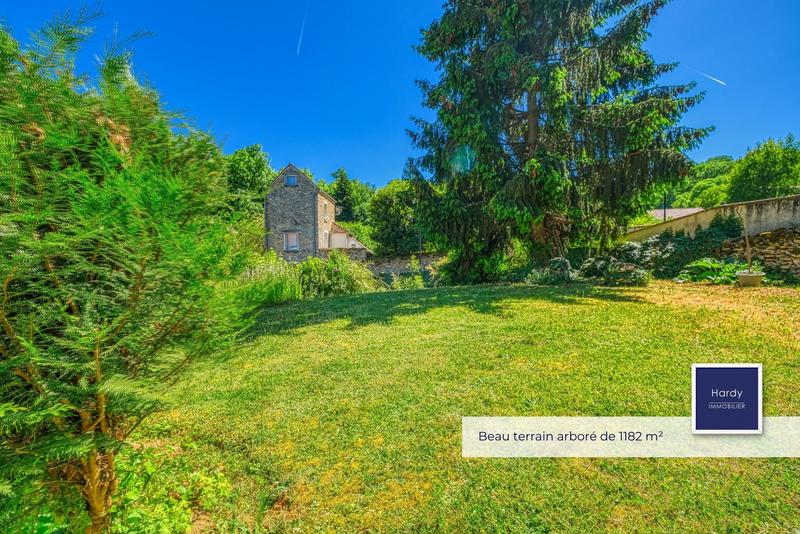 Maison - 140 m² - 7 pièces