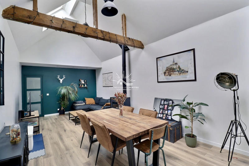 Maison - 88 m² - 4 pièces