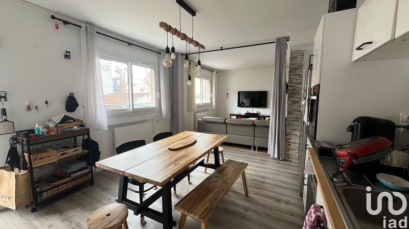 Maison - 80 m² - 3 pièces