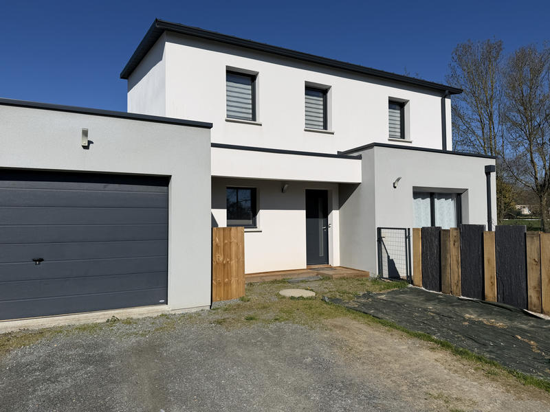 Maison - 130 m² - 6 pièces