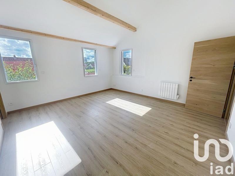 Maison - 230 m² - 8 pièces