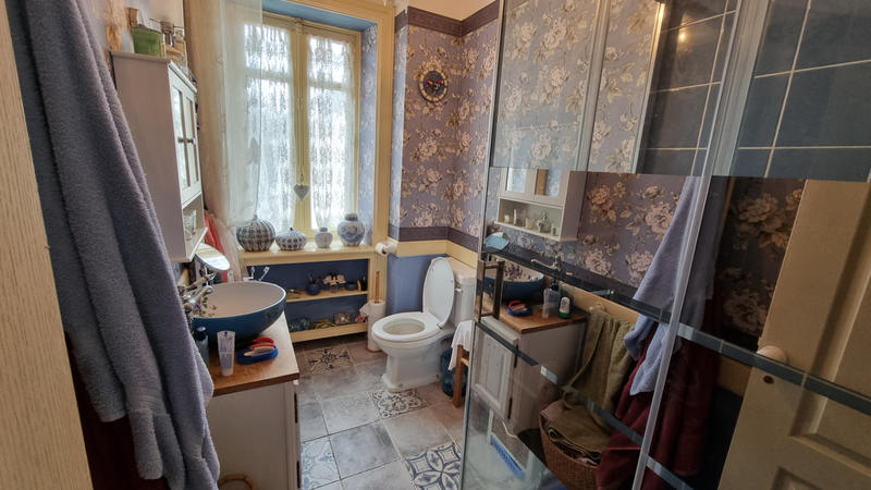 Maison - 188 m² - 9 pièces