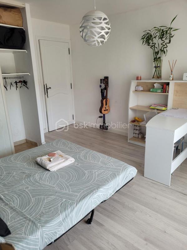 Appartement - 85 m² - 3 pièces