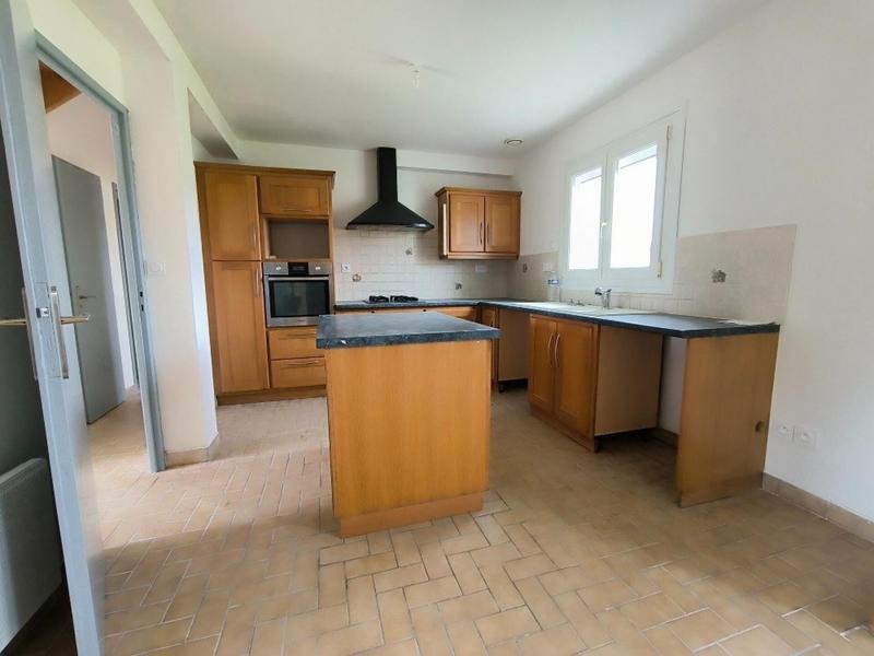 Maison - 113 m² - 8 pièces