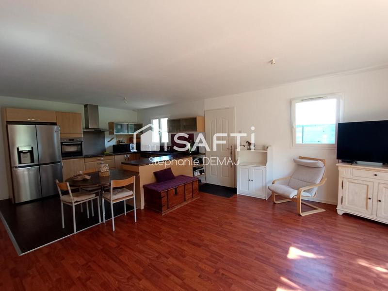 Maison - 99 m² - 4 pièces