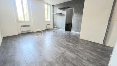 Appartement - 55 m² - 3 pièces
