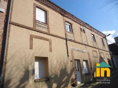 Appartement - 214 m² - 12 pièces