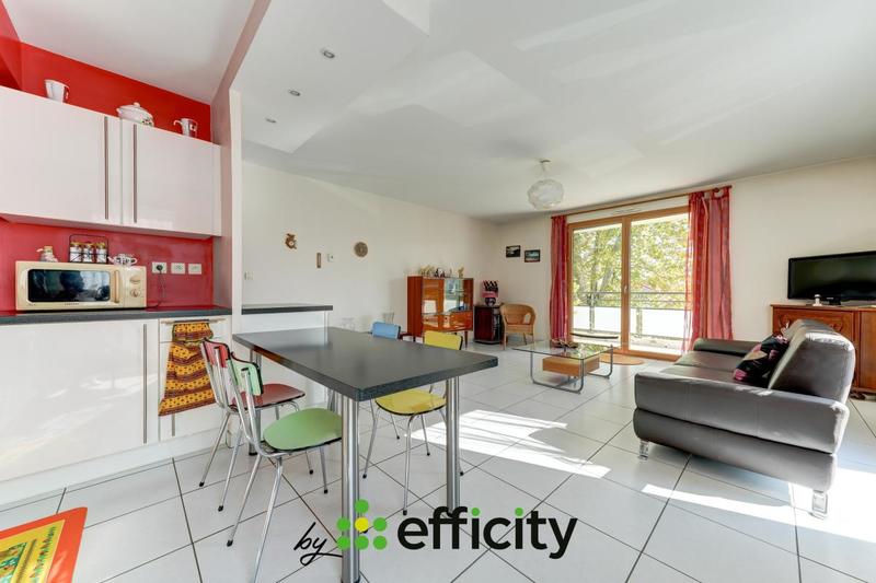 Appartement - 65 m² - 3 pièces