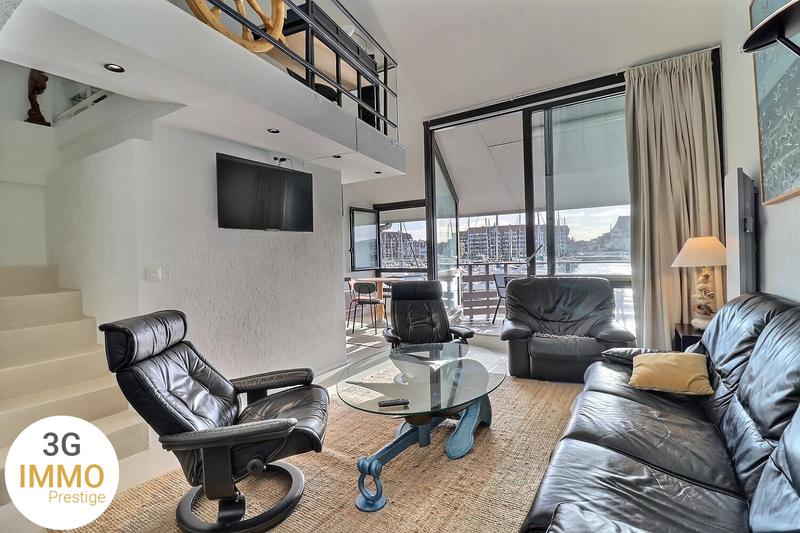 Appartement - 100 m² - 6 pièces