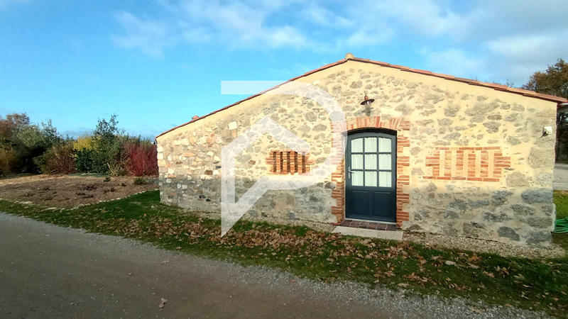 Maison - 180 m² - 8 pièces