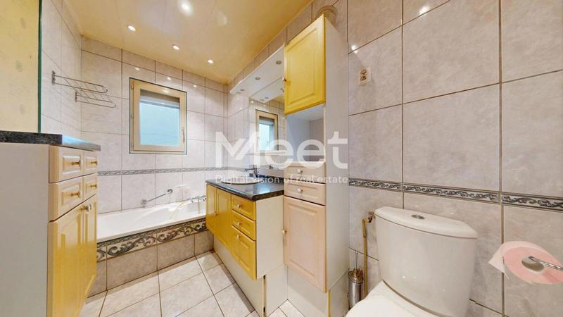 Maison - 127 m² - 7 pièces