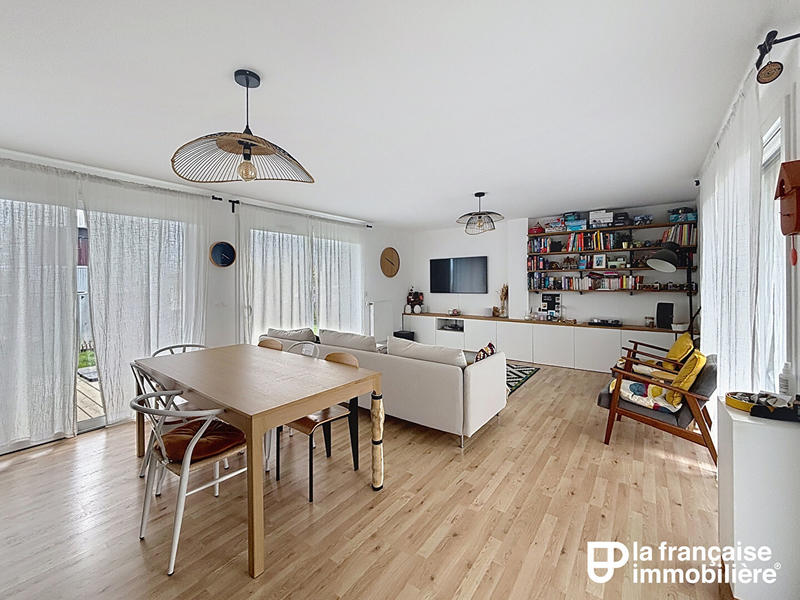 Maison - 100 m² - 6 pièces