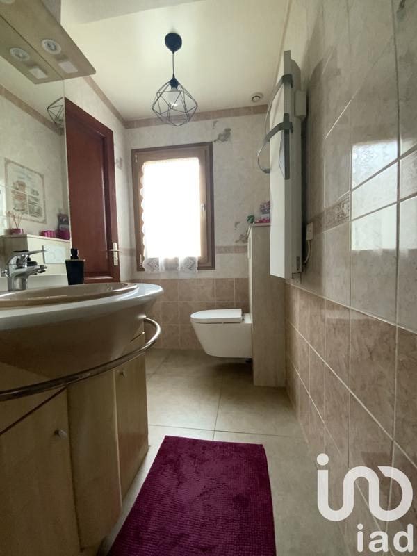 Maison - 97 m² - 5 pièces