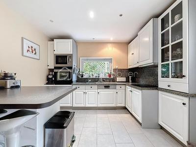 Maison - 104 m² - 5 pièces