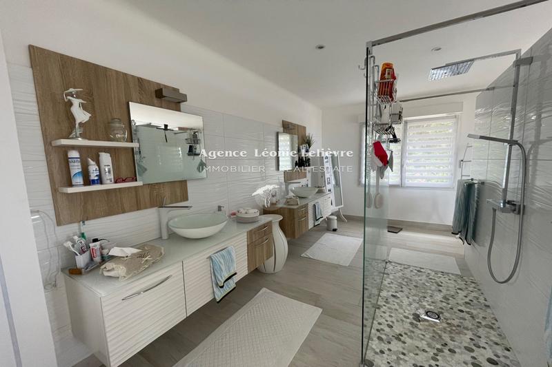 Maison - 145 m² - 5 pièces