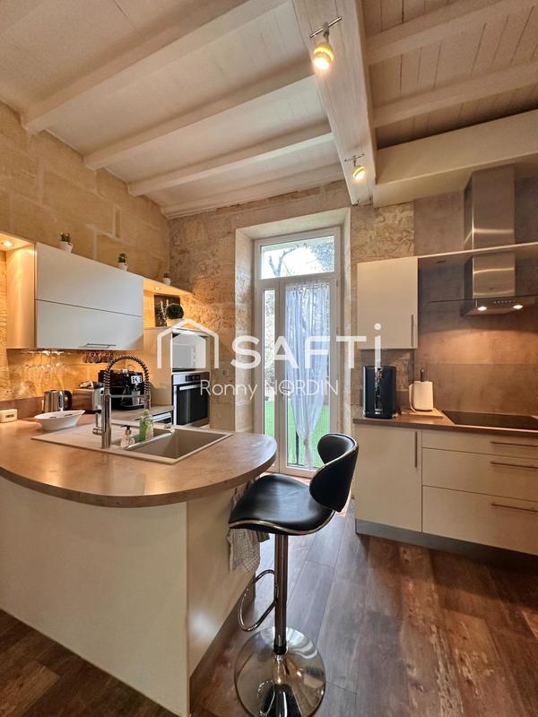 Maison - 195 m² - 6 pièces