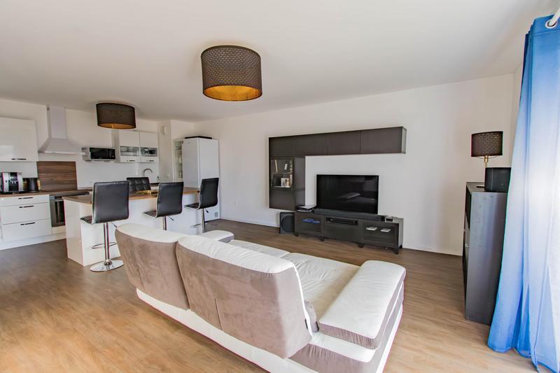 Appartement - 75 m² - 3 pièces