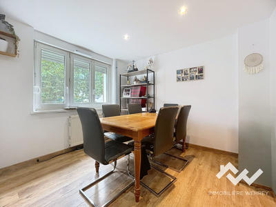 Maison - 104 m² - 7 pièces