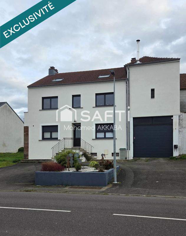 Maison - 250 m² - 8 pièces