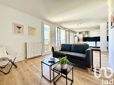 Appartement - 75 m² - 3 pièces